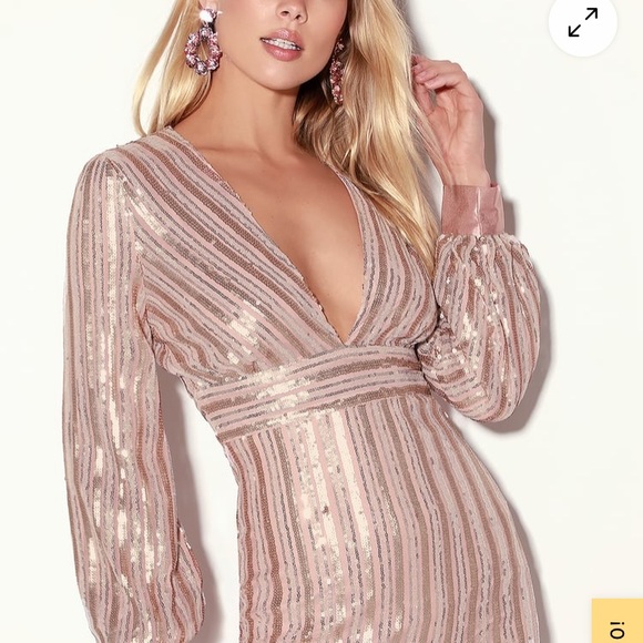 Shimmery Love Punch dress 💓 - Picture 2 of 7